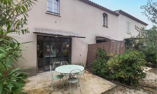 Nice Home In Saint-laurent-de-la-cabrerisse