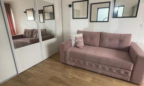 Appartement 3 pieces 2 minutes à pied RER vers Paris