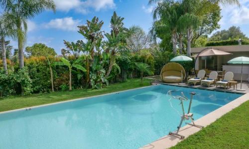 Stunning private Villa with Pool in Antibes