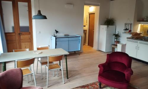 Central, calme, balcon