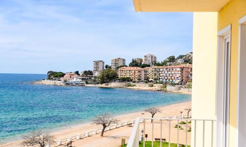 Martina - Front de Mer, Balcon, Spacieux - by TGB