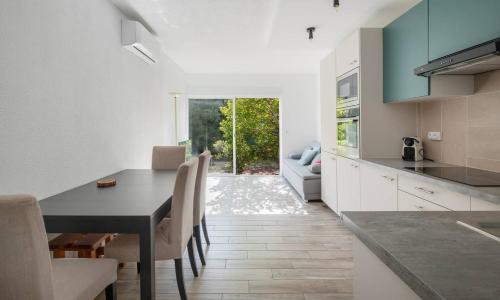AS24411 - Studio cabine + chalet avec jardin et parking