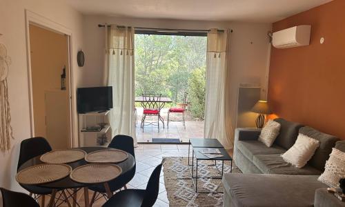 Appartement Golf de Saumane 2 chambres 2 à 4 personnes