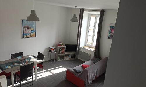 Jolie Maison au centre du village