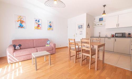 *Disneyland-Paris* 5 personnes, Parking, Wifi