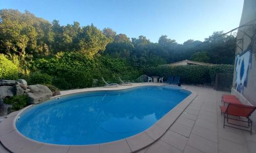 mini villa studio 1 pièce 21 m2 pour 2 personnes piscine climatisation