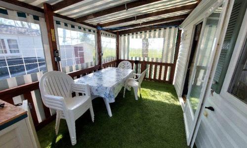 Mobil home classic XL 3 chambres 6 personnes camping 3 étoiles Le Clos Cottet