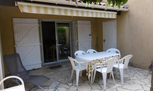 HOLIDAYLAND 139 VILLA T3 MEZZANINE 7 couchages climatisé NARBONNE PLAGE