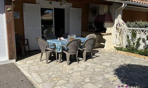 HOLIDAYLAND 401 VILLA T3 MEZZANINE 7 couchages climatisé NARBONNE PLAGE