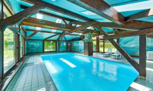 Prarion ski in ski out and swimming pool !