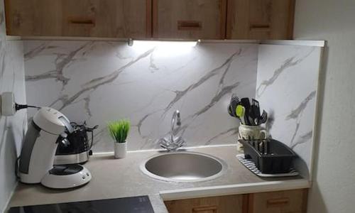 Appartement 6p Richelieu 200m plage, terrasse, piscine, tennis, parking