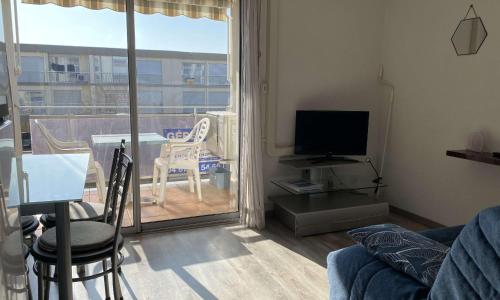 Appartement Balaruc-les-Bains, 1 pièce, 2 personnes - FR-1-553-35