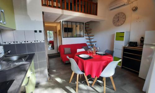 Appartement 2 pièces mezzanine avec piscine