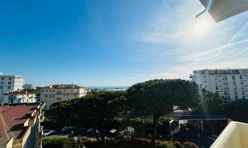 Cannes appartement à 300 m des plages