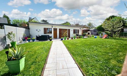 Maison de 2 chambres a Ver sur Mer a 100 m de la plage avec jardin clos et wifi