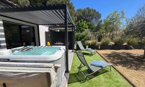 Pause spa sur la route du Ventoux adults only