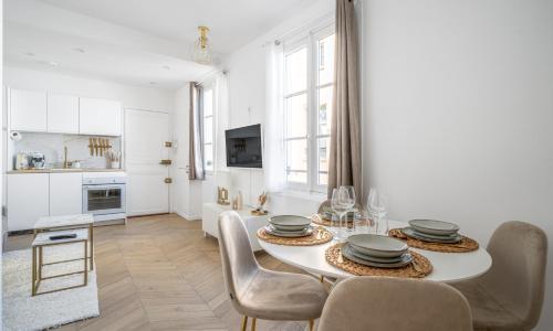 L'Orangerie Versaillaise - À 2 pas du Château de Versailles