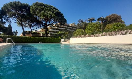 Chateau de la Pinede