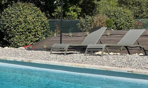 Grande maison familiale avec piscine en Provence