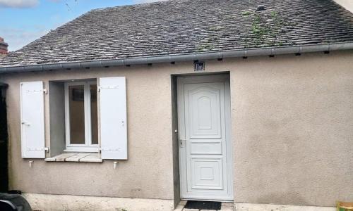 Studio avec wifi a Montargis