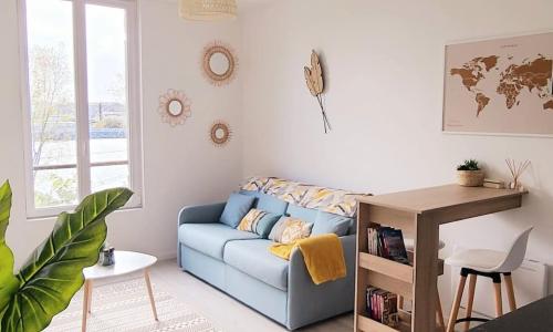 Seine view at heart of the Seine/Oise Confluence