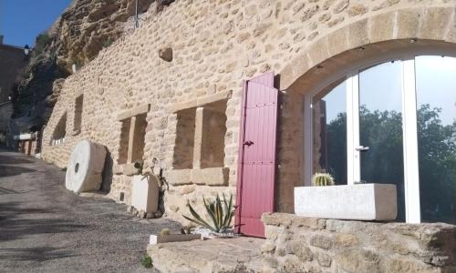 Studio troglodyte en Provence