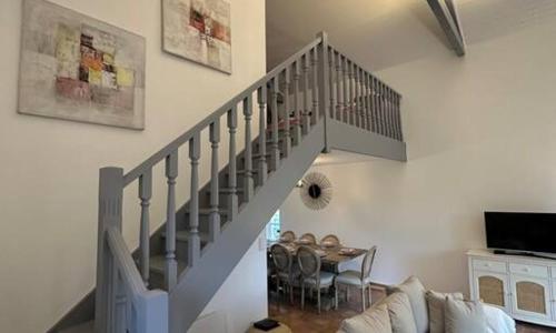 Magnifique mas provençal avec piscine au centre de Goudargues