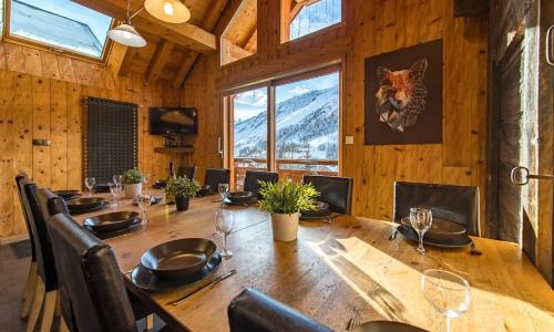 Chalet de charme 11 personnes proche du centre du village