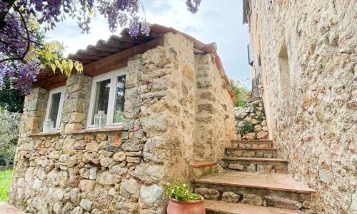 VILLA ARAGON Spa - au pied du village - idéale familles cousinades