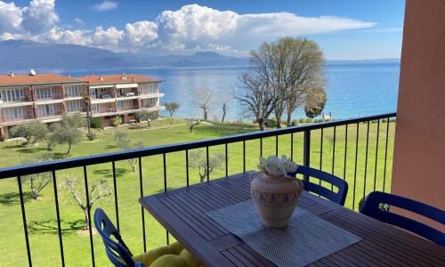 On the Beach Manerba del Garda