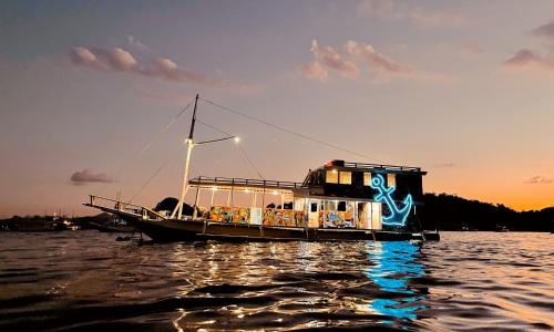 Sayang Katanya Boat Trip