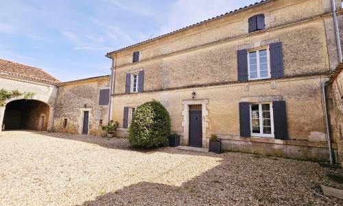 La spacieuse maison des miots