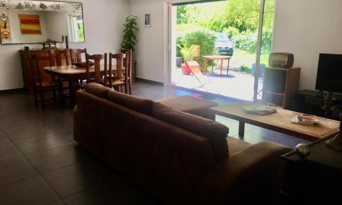 Maison sur le bassin