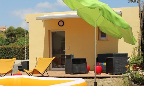Petite maison, cosy, sur les collines niçoises