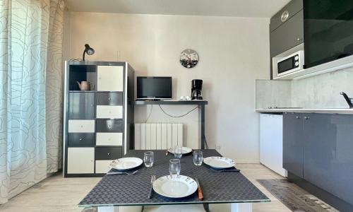 Appartement Sète, 1 pièce, 4 personnes - FR-1-338-368