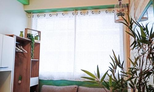 CHAMBRETTE boulevard des Pyrénées Hypercentre 10m WC sur le palier