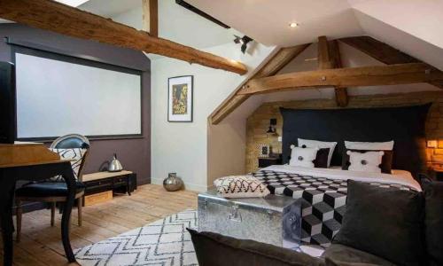 Le Loft des Hospices : Centre/Parking/VueRiviere