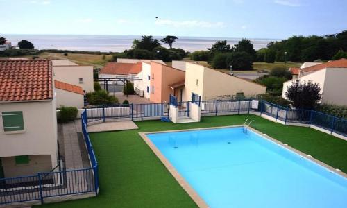 Appartement charmant face mer et piscine