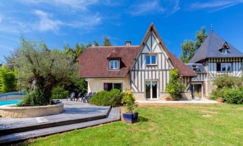 GÎTE LA TOURELLE AVEC PISCINE chauffée - 5 mn de la mer et Cabourg