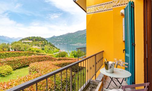 Pearl Of The Lake apartment, Bellagio, breathtaking views and good vibes