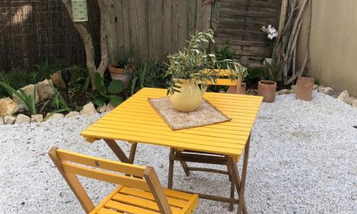 Parenthèse caumontoise .