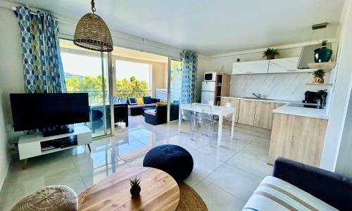 Les Restanques 3 étoiles 4 à 5 pers 2143