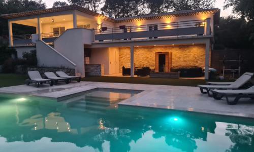Yomimi maison piscine + dépendance 10+2 personnes