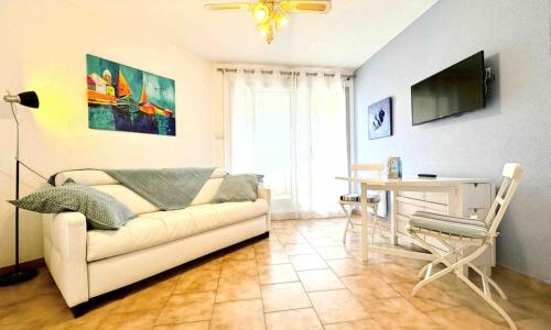 Orizzonte di Domani : Apt 4 prs, 50 m plages