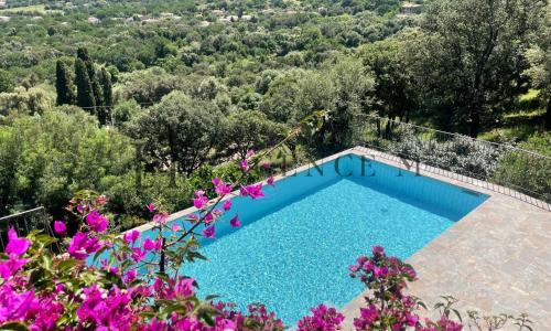 Villa ALTORE