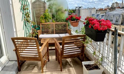 King bedroom and Terrace in Paris Center