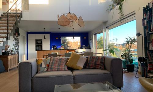 Maison spacieuse avec piscine au sel proche grand stade