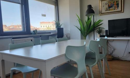 Le beau T5 proche gare et place Capitole