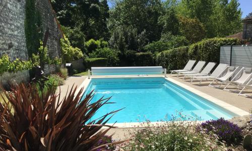 Grand gîte au calme avec piscine