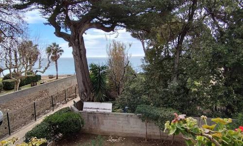 Location saisonnière logement les pieds dans l’eau